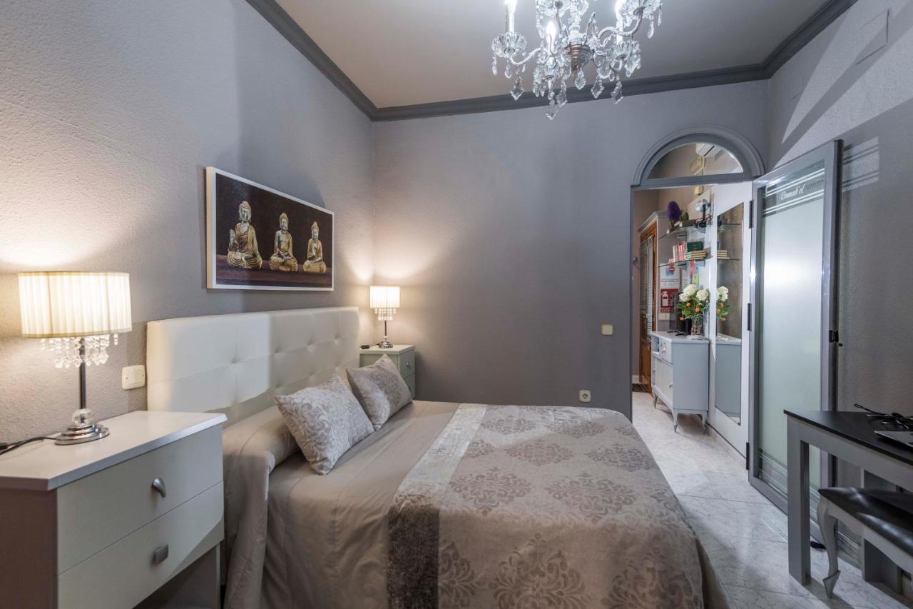 Apartamento Romabel อัลมาโกร ภายนอก รูปภาพ