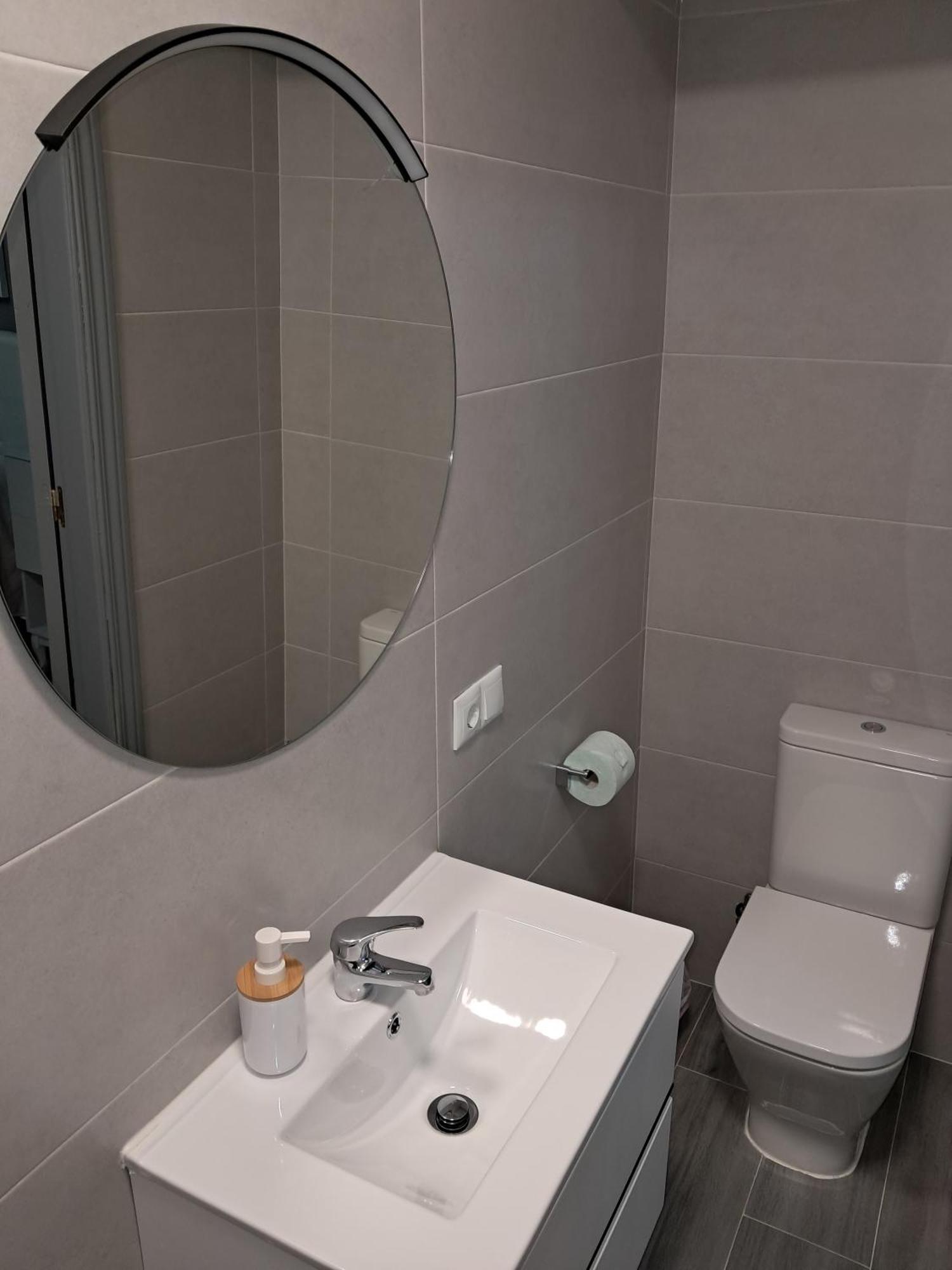 Apartamento Romabel อัลมาโกร ภายนอก รูปภาพ