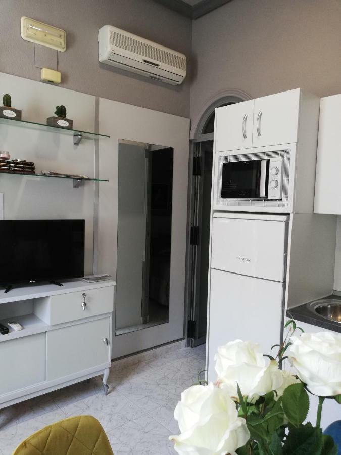 Apartamento Romabel อัลมาโกร ภายนอก รูปภาพ
