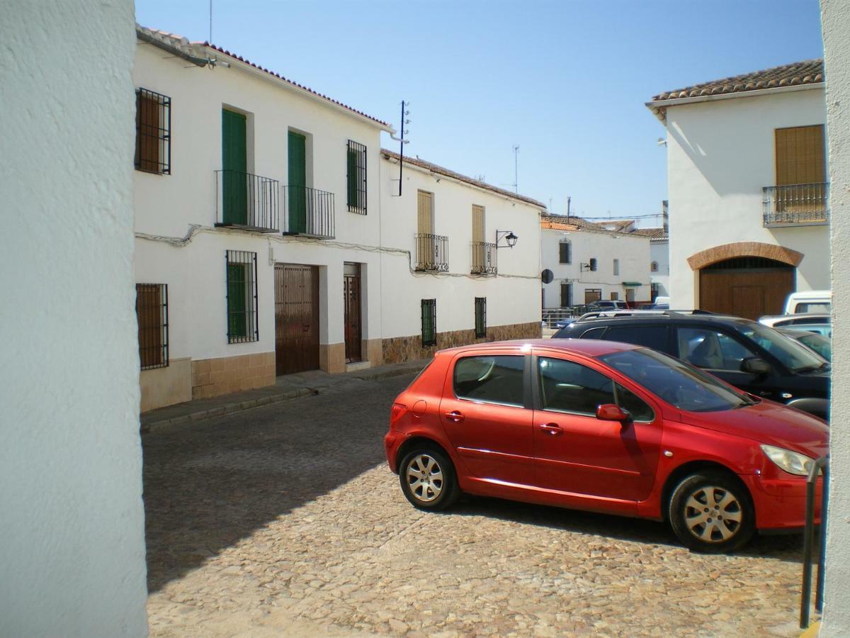 Apartamento Romabel อัลมาโกร ภายนอก รูปภาพ